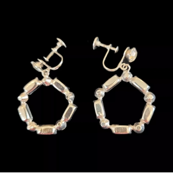 4 Pairs Earrings Vintage Rhinestone Chandelier & Dangle Screw Back & Clip On - Picture 3 of 9